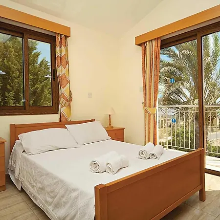 Hestia * Coral Bay
